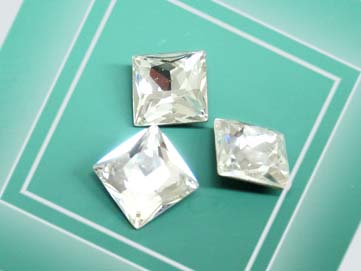 Steine konisch Quadrat 8mm 3St Crystal